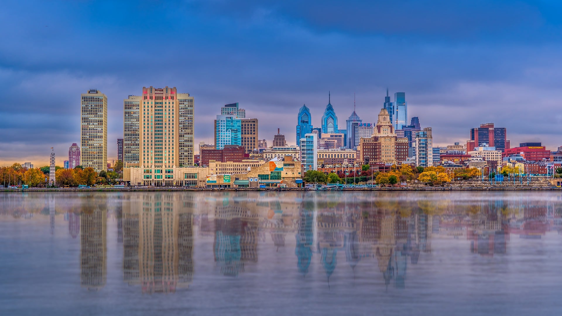 Philadelphia Limo Service, PHL Airport Transfers, Luxury Philadelphia Limo Service, PHL Airport Transfers, Luxury